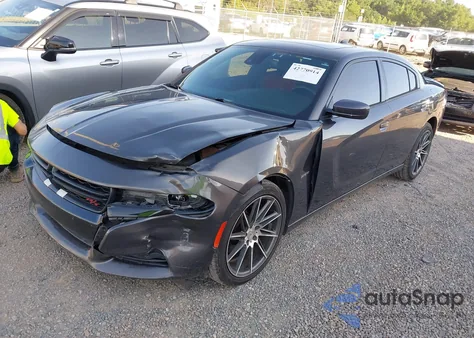 2015 Dodge Charger R/T z USA, uszkodzony, nr VIN 2C3CDXCT1FH730024